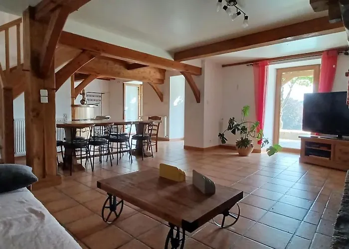 Du Verger بيت للعطل