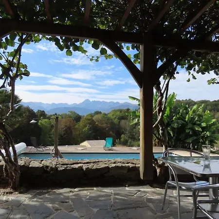 Du Verger Holiday home